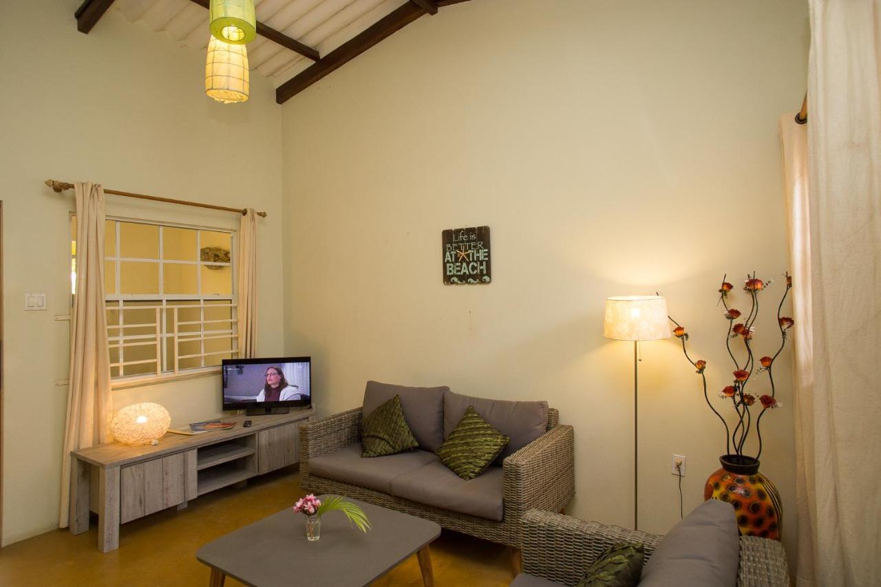 The Dive Hut - Boutique Apartments Kralendijk  Ngoại thất bức ảnh